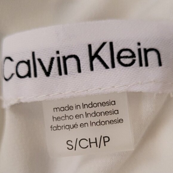 Calvin Klein Small gray|black|white shell - Picture 3 of 5